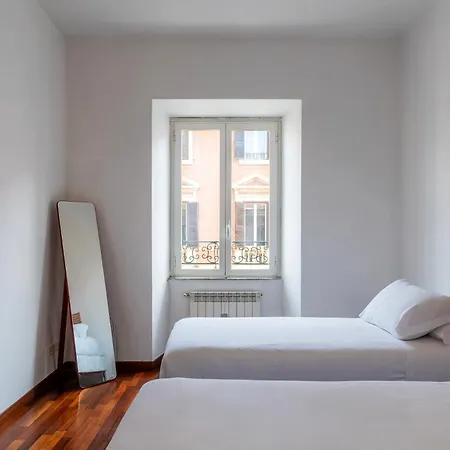 Piazza Alessandria - Fromhometorome Roma