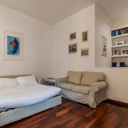 Apartment Piazza Alessandria - Fromhometorome *