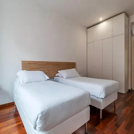 Apartment Piazza Alessandria - Fromhometorome Rome