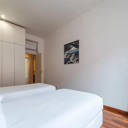 Piazza Alessandria - Fromhometorome Apartment *