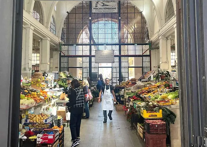 Piazza Alessandria - Fromhometorome