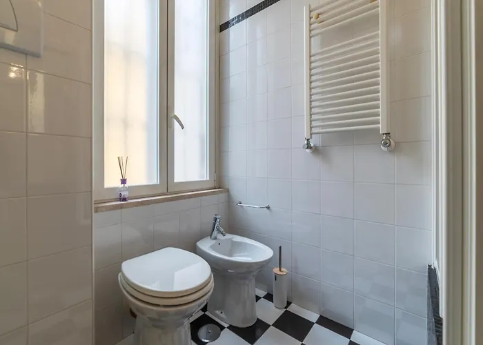 Piazza Alessandria - Fromhometorome * Rom