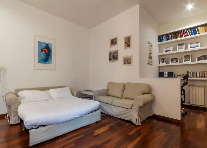 Apartment Piazza Alessandria - Fromhometorome *