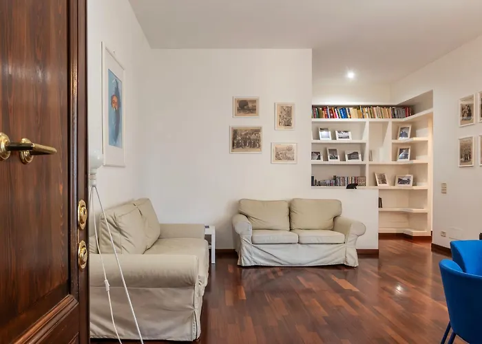 Piazza Alessandria - Fromhometorome