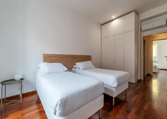 Apartment Piazza Alessandria - Fromhometorome Rom